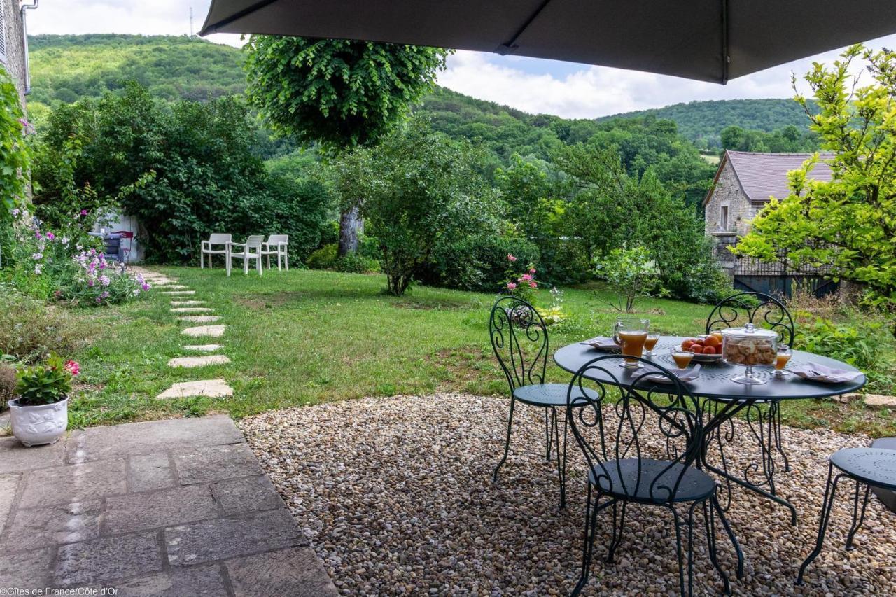 Chez Sophie Et Benoit Bed & Breakfast La Bussière-sur-Ouche Exterior foto
