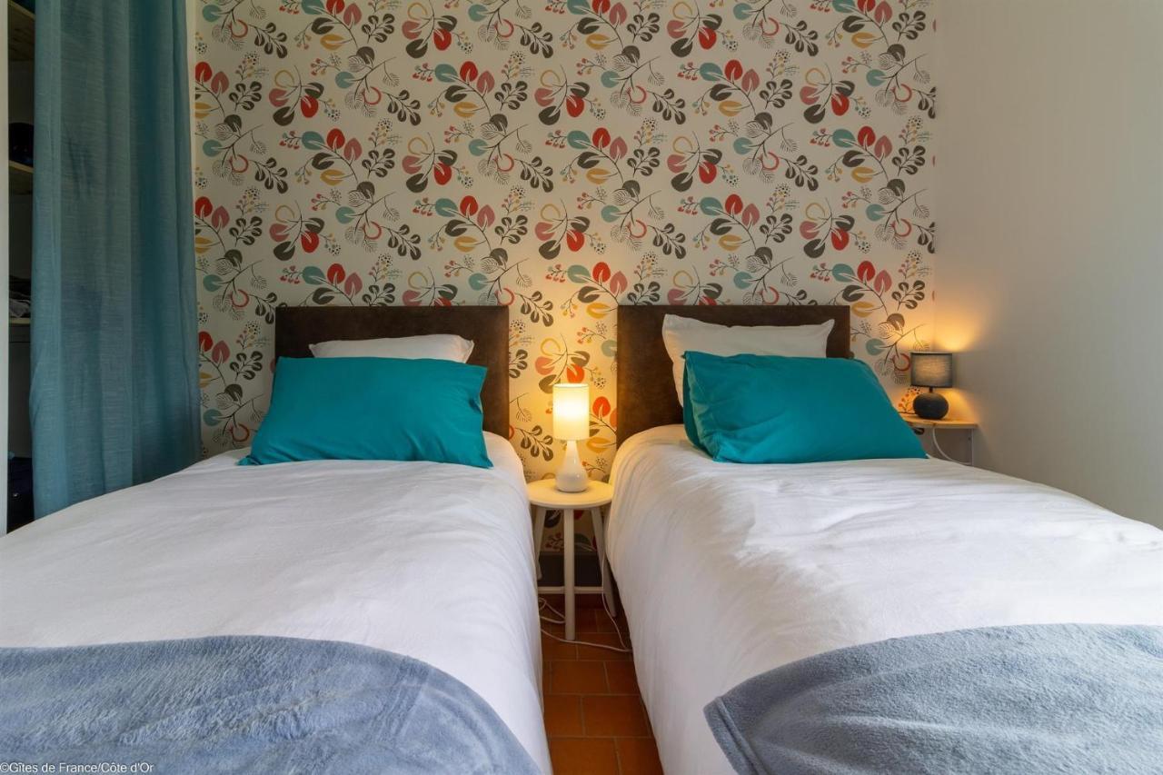 Chez Sophie Et Benoit Bed & Breakfast La Bussière-sur-Ouche Cameră foto